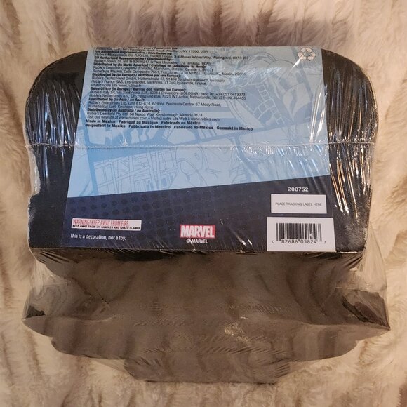 Marvel Black Panther Candy Dispenser – Superhero Collectible - Picture 7 of 15